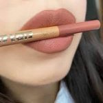 Карандаш для губ №752 светло-коричневый