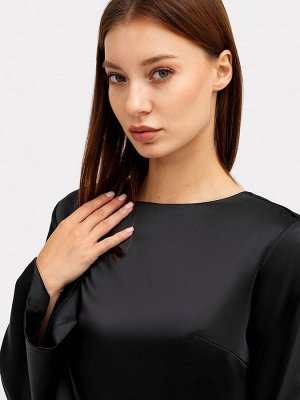 Платье женское мини черное с широкими рукавами