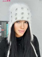 Шапка женская Состав: 80 % Ангора 10 % акрил 10 % шерсть