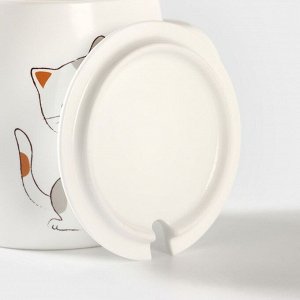 Кружка керамическая с крышкой и ложкой «Кошечка», 350 мл, цвет белый