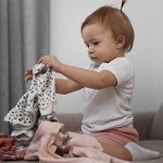 Одежда для малышей, сандалики и пинетки