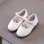 Туфли для девочки нарядные с застежкой и декором, белые