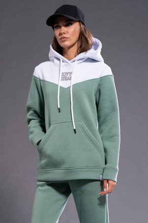Костюм Костюм Kivviwear 3052305304 нефрит 
Состав: ПЭ-26%; Хлопок-70%; Эластан-4%;
Сезон: Осень-Зима
Рост: 170

Худи с двухцветным дизайном привлекает внимание благодаря отделочной кокетке. Она добав