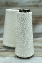Пряжа для вязания 50 гр., River 80% вискоза  20% металлизированная нить  2200м/100м Белый