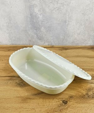 IDEA Миска прямоугольная 2,7 л с крышкой белый ротанг