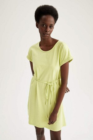 Базовое летнее мини-платье из 100% хлопка с короткими рукавами и кружевной талией