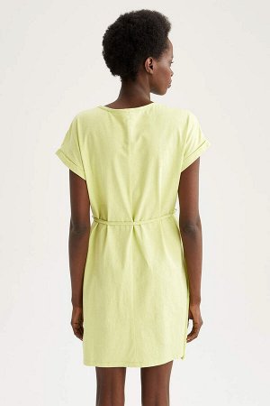 Базовое летнее мини-платье из 100% хлопка с короткими рукавами и кружевной талией