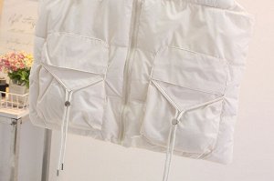 Женская жилетка PLUS SIZE, утепленная с объемными карманами, цвет молочный
