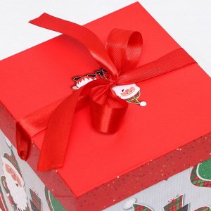 Коробка подарочная новогодняя «Дед мороз и гном», 15*15*15 см