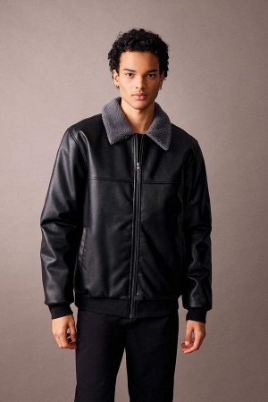 Водоотталкивающая куртка стандартного кроя с рубашечным воротником Пальто из искусственной кожи