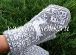 Варежки женские