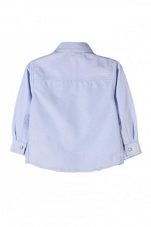 Рубашка Рубашка была сделана из ткани хорошего качества с голубым оттенком. Его края украшены сдержанной строчкой. Одежда закреплена маленькими пуговицами одного цвета.65% хлопок 
35% полиэстер