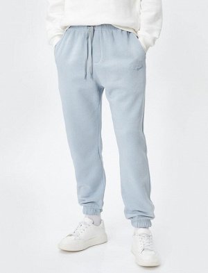 Спортивные штаны Jogger с кружевным поясом и карманом с детальной вышивкой