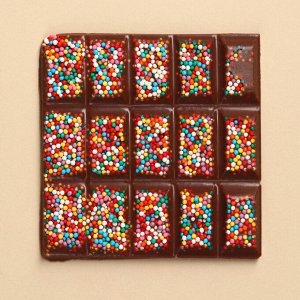 Шоколад «Это мой подарок» с мелкой фракцией разноцвет, 50.