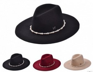 Шляпа Шляпа, оформленная декоративными бусинами цвет: КРАСНЫЙ,БОРДОВЫЙ,СВЕТЛО-КОРИЧНЕВЫЙ, смесь шерсти. Размер (обхват головы, см): 57-60см