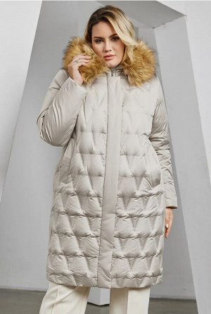 Женское зимнее стеганое пальто с капюшоном и большим натуральным меховым воротником, цвет бежевый