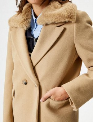 Пальто Kachet со съемным карманом из искусственного меха на пуговицах