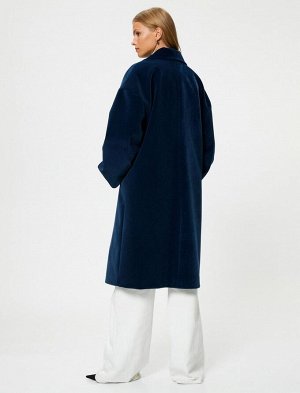 Длинное пальто оверсайз с мягкими текстурированными пуговицами, двубортный карман