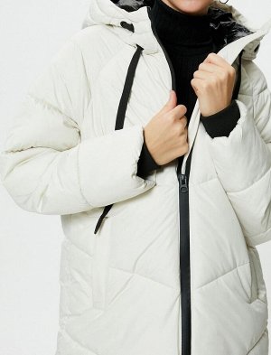 Куртка-пуховик Стеганая молния с капюшоном и ветрозащитной планкой Внутренний карман из флиса