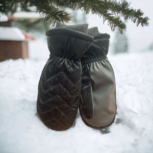 Варежки женские