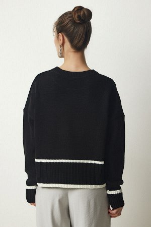 Женский вязаный свитер с черной полоской PF00041
