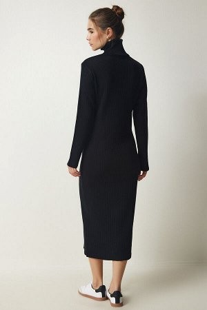 happinessistanbul Женское черное трикотажное платье с высоким воротником и разрезом PF00038