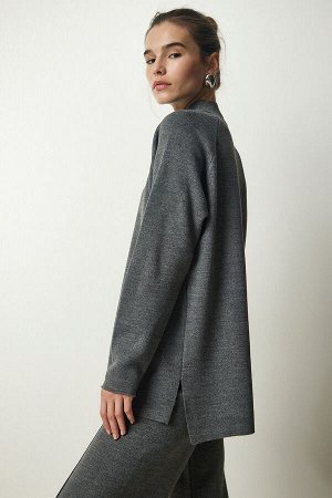 Женский серый стильный трикотажный комплект брюк-свитера MU00012