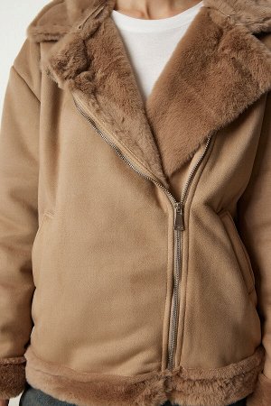 Женское бежевое меховое пальто из нубука RV00155