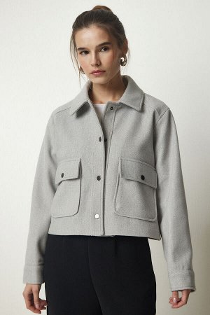 Женская серая куртка с карманами и штампами OH00051