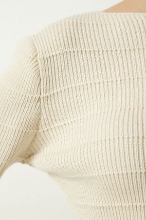 Женский кремовый укороченный трикотаж в рубчик, комплект с юбкой-свитером YY00190