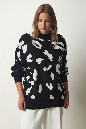 Женский свитер из плотного трикотажа черного цвета с высоким воротником и узором KB00035