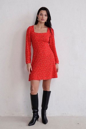 Платье-мини красное