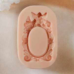 Молд силикон «Овальная рамка», 10.7x7x2 см
