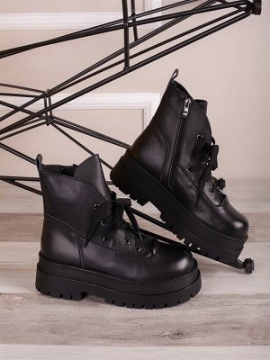 Демисезонные ботинки/ Полусапожки женские/ Гриндерсы тренд JP5515A