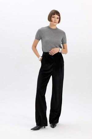 Широкие бархатные брюки с высокой талией и длинными широкими штанинами