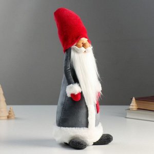 Кукла интерьерная "Дедушка Мороз в серой шубе и красном колпаке-шапке" МИКС 55х15х16 см