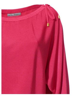 1к Ashley Brooke  Пуловер, розовый  Экстравагантные детали. Пуловер с рукавами летучая мышь и декоративным овальным вырезом на шнуровке. Модная широкая форма с краями широкой резиночной вязкой. Обрамл