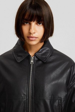 Bershka Куртка женская