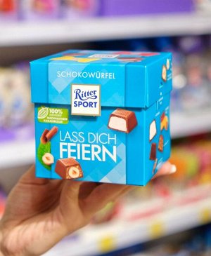 Шоколадные конфеты с орехово йогуртовыми вкусами Ritter Sport Lass Dich Feiern / Риттер спорт 176 гр