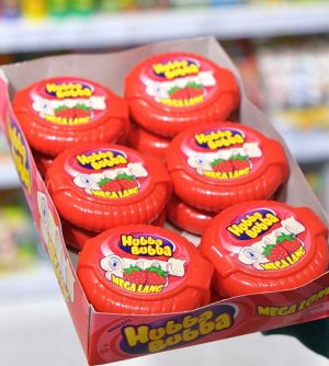 Жевательная резинка со вкусом клубники Hubba Bubba Strawberry - лента рулетка Вриглейс Хубба-Бубба 56 гр