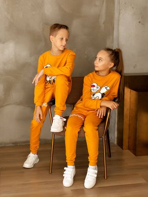 Костюм. Цвет: Горчичный