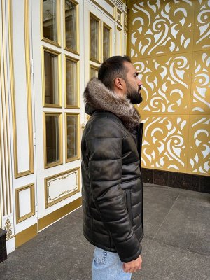 Куртка Куртка  из натуральной кожи с енотом, 75 см
Размеры 48,50,52,54,56,58,60