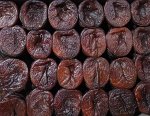 Курага натуральная тёмная (шоколадная) Узбекистан 500г.