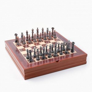 Шахматные фигуры сувенирные, h короля-8 см, пешки-5.6 см, d=2 см
