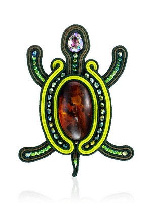 Плетёная брошь-черепаха с натуральным янтарём коньячного цвета «Индия»