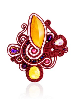 Эффектная плетёная брошь, украшенная натуральным медовым янтарём «Индия»