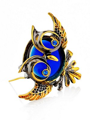 Яркая брошь, украшенная синим янтарём «Сова»