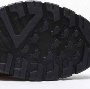Мужские зимние кроссовки на толстой нескользящей подошве и на шнуровке, черный