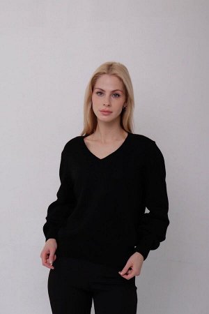 Пуловер чёрный
