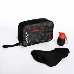 Подарочный набор "Danger": сумка, набор отверток, носки 3пары р-р 40-42 (25-27 см), открытка